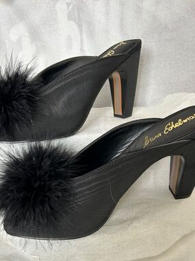 Sam Edelman Witney Featherd Slide Sandal Winter Pump Shoe Black  Fun and Fancy